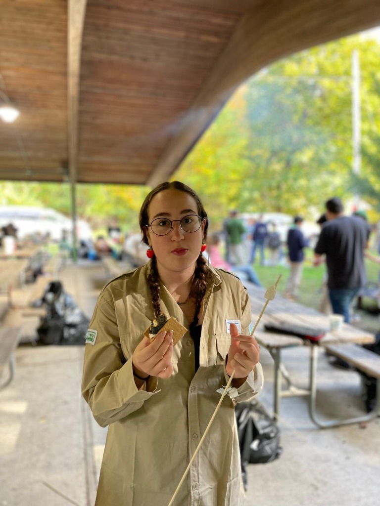 Mika Siedner in Tzofim Uniform